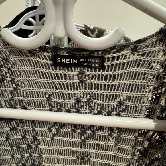 SHEIN aztec grey cardigan, very comfy (S) - Picture 3 of 5